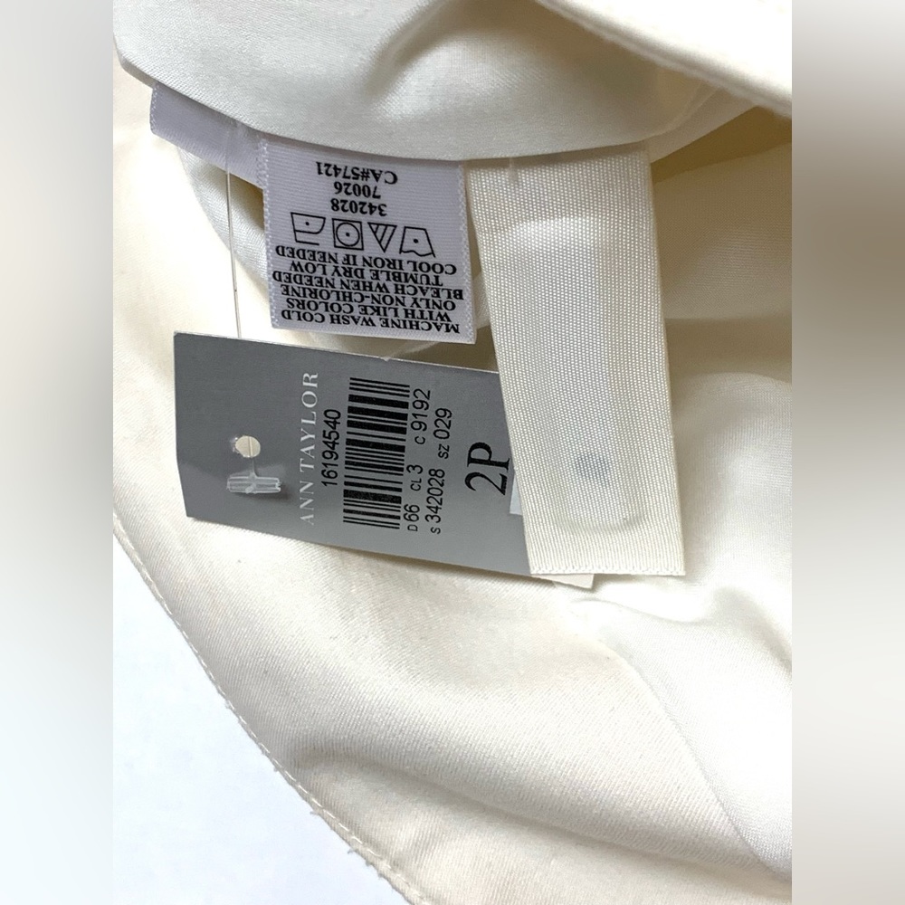 Ann Taylor Astor 2P NEW pencil skirt cream cotton lined vertical stitch neutral - Picture 4 of 5